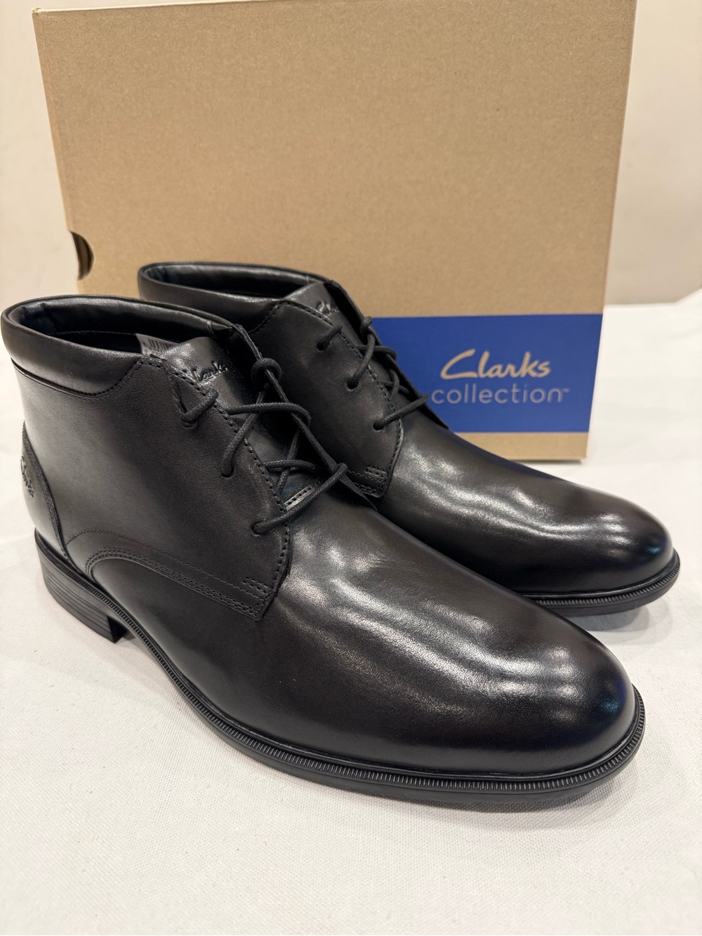 Clarks Men's Steadwell Mid Color Black Leather